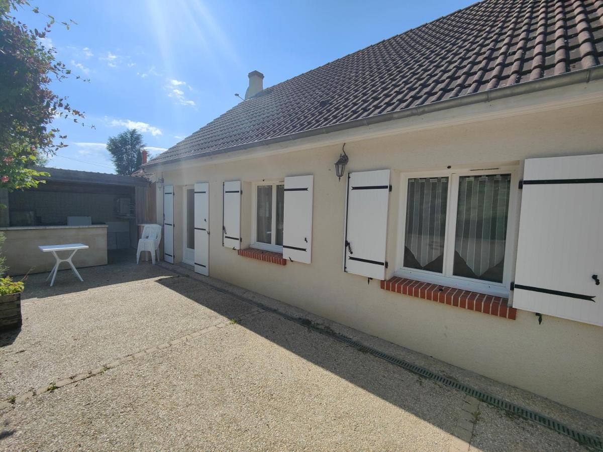 La Maison de Famille Seigy Extérieur photo